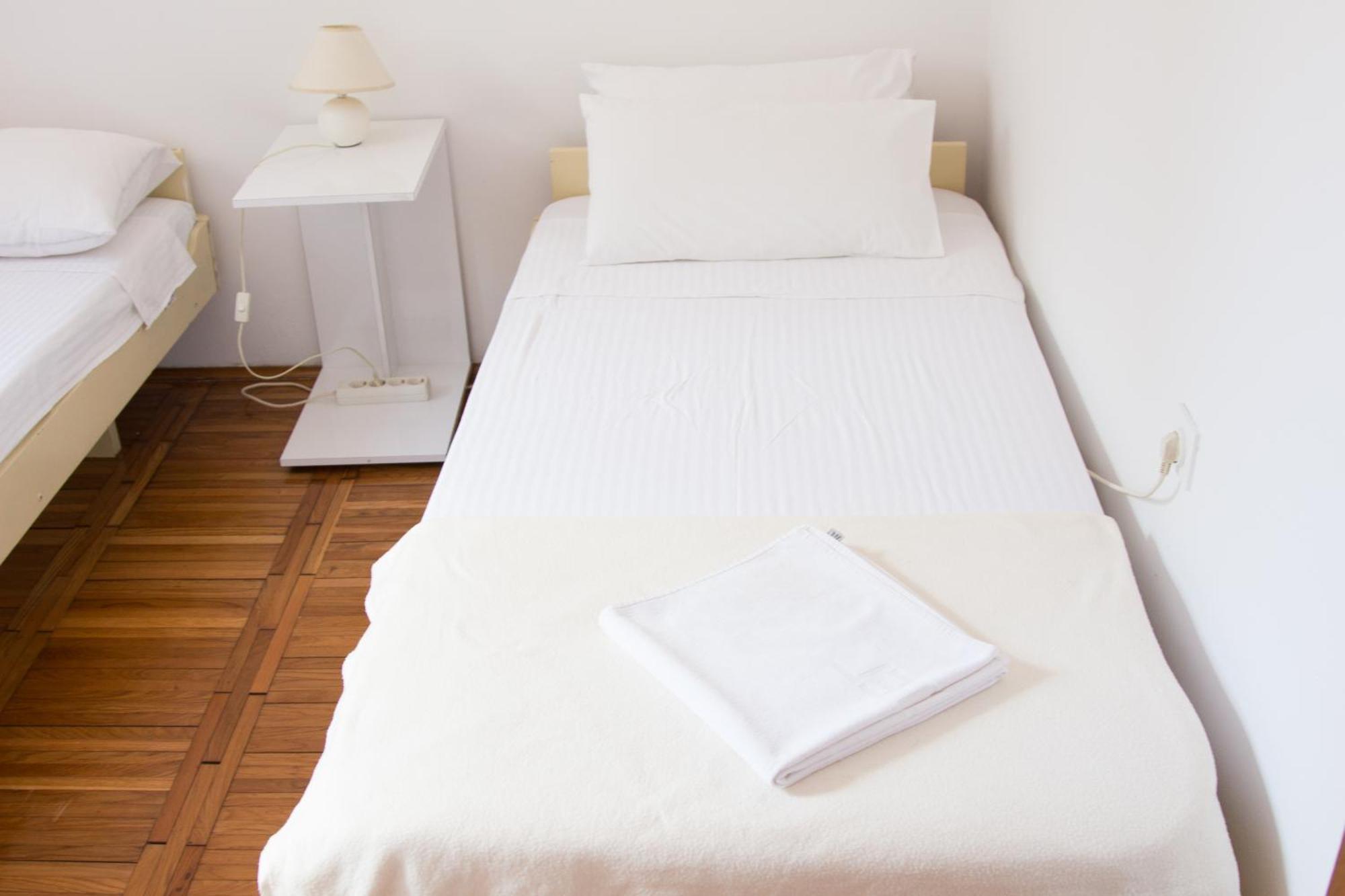 Krajcer Apartments Pula Ngoại thất bức ảnh